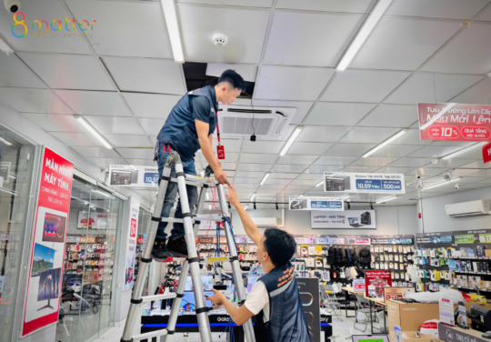 cửa hàng điều khiển từ xa